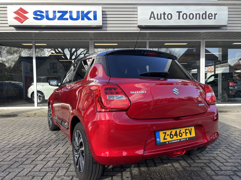 Suzuki Swift 1.2 Style Smart Hybrid 52453423-4.jpg | Auto Landegent