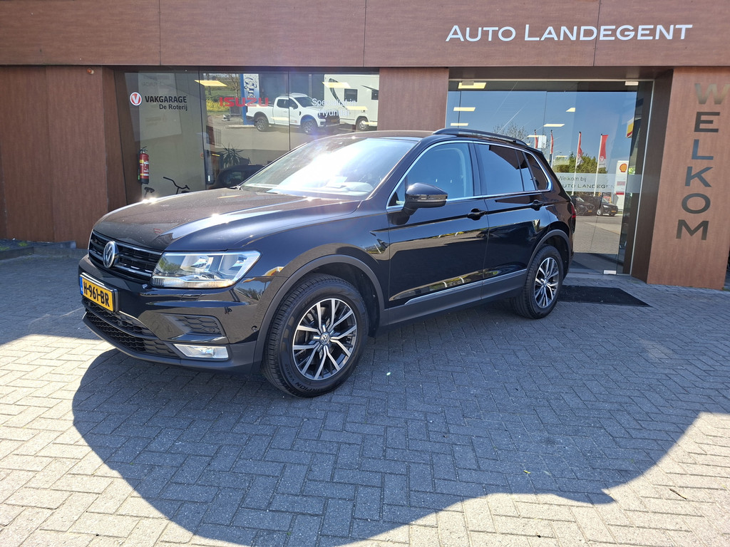 Volkswagen Tiguan 2.0 TSI 4Motion Highline | Automaat | Adaptive Cruise control | Trekhaak | 2500 kg trekgewicht! 52990317-1.jpg | Auto Landegent