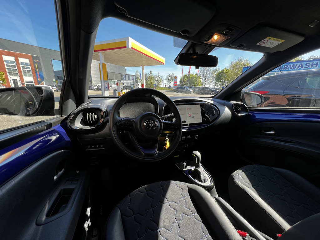 Toyota Aygo X 1.0 VVT-i S-CVT Envy Automaat | Camera | Android Auto/ Carplay | LM | Adaptieve Cruise | Lane assist | DAB | Crimate control 53109822-4.jpg | Auto Landegent