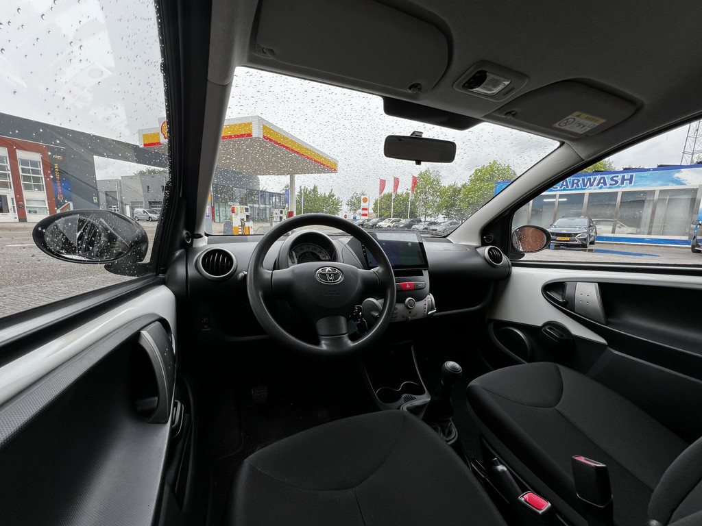Toyota Aygo 1.0 VVT-i Now | Airco | Apple Carplay/ Android Auto | Bluetooth 53471462-4.jpg | Auto Landegent