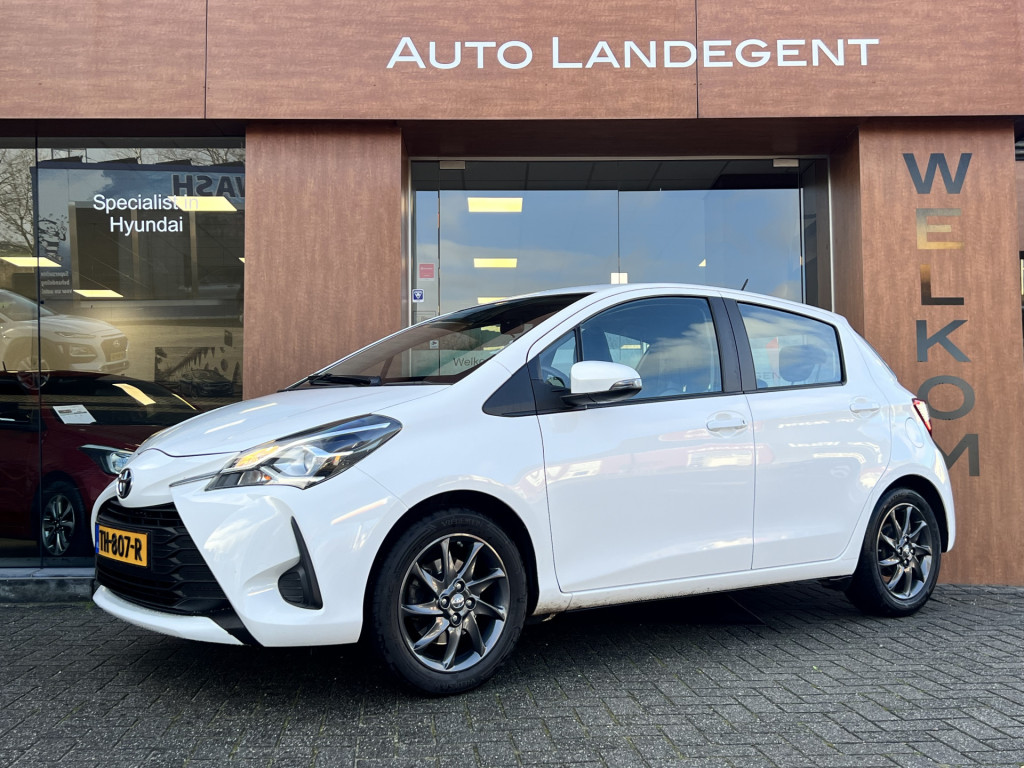 Toyota Yaris 1.5 VVT-i Comfort | Trekhaak | LM velgen | Bluetooth | Radio 53534256-1.jpg | Auto Landegent