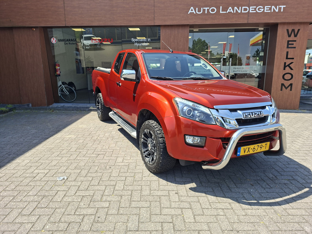 Isuzu D-Max 2.5 Extended Cab LS ex BTW. | Airco | Cruise control | Camera | 3500kg trekgewicht!! 53711697-2.jpg | Auto Landegent