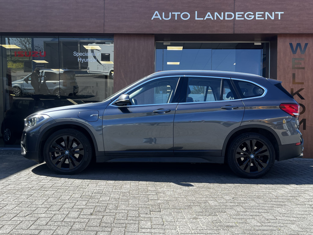 BMW X1 xDrive25e eDrive Edition PHEV | Camera | NAV | Cruise control | Trekhaak 53904675-0.jpg | Auto Landegent