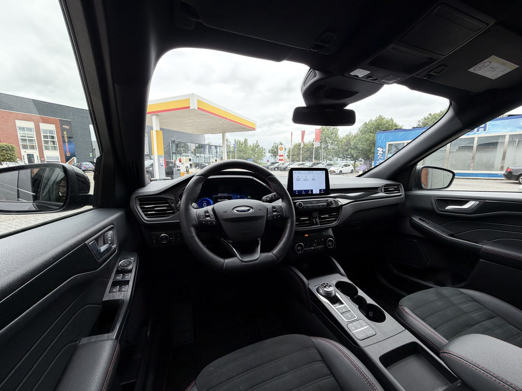 Ford Kuga 2.5 PHEV ST-Line | Carplay | Stoel/ Stuur verwarming | DAB | Cruise control 54320587-4.jpg | Auto Landegent