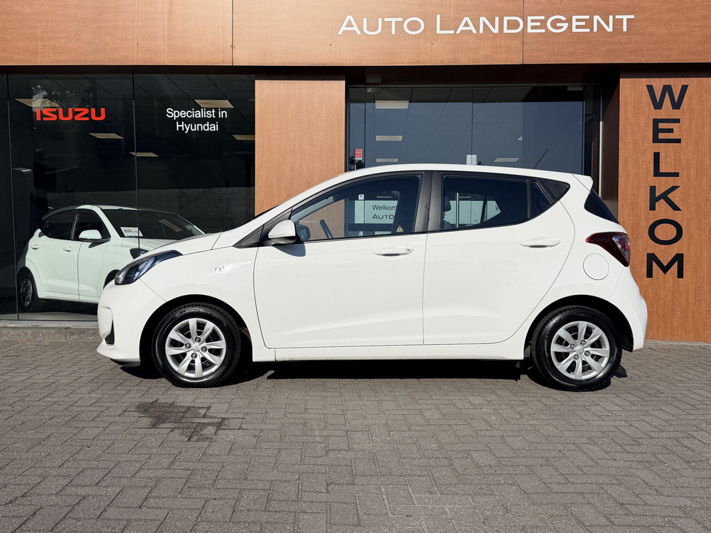 Hyundai i10 1.0i Go! 2017 | Carplay | NAV | Radio | Bluetooth | Climate control 54907291-0.jpg | Auto Landegent