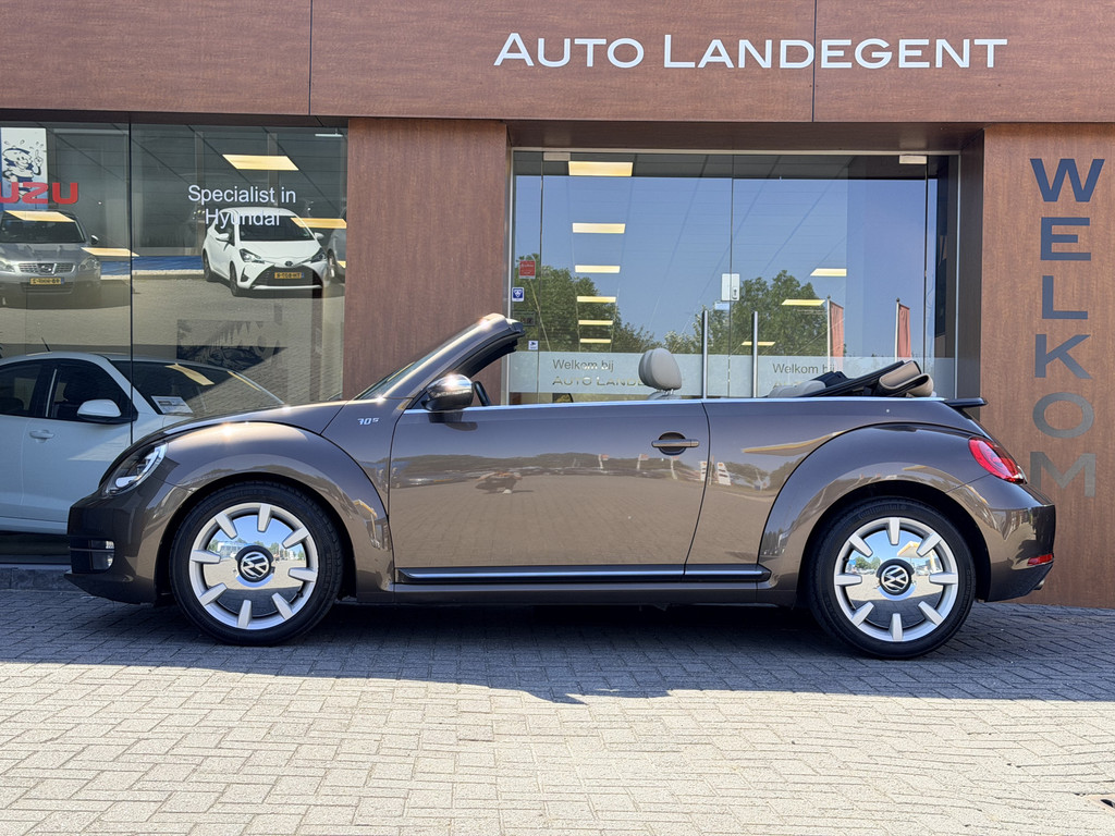 Volkswagen Beetle Cabriolet 1.4 TSI Design 70's Zeer uniek! 55525886-0.jpg | Auto Landegent