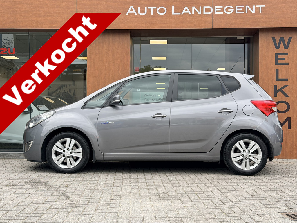 Hyundai ix20 1.6i i-Catcher | Camera | Trekhaak | Cruise control | Open dak 57070020-0.jpg | Auto Landegent