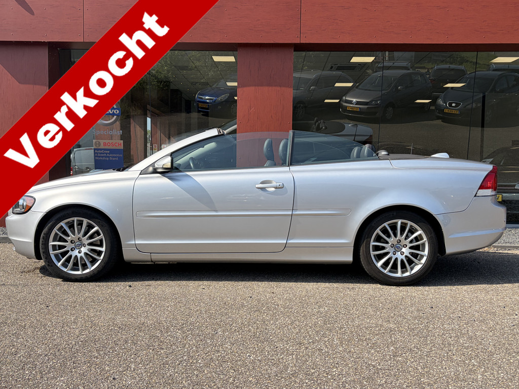 Volvo C70 Convertible 2.4i Momentum 53741109-0.jpg | Auto Landegent