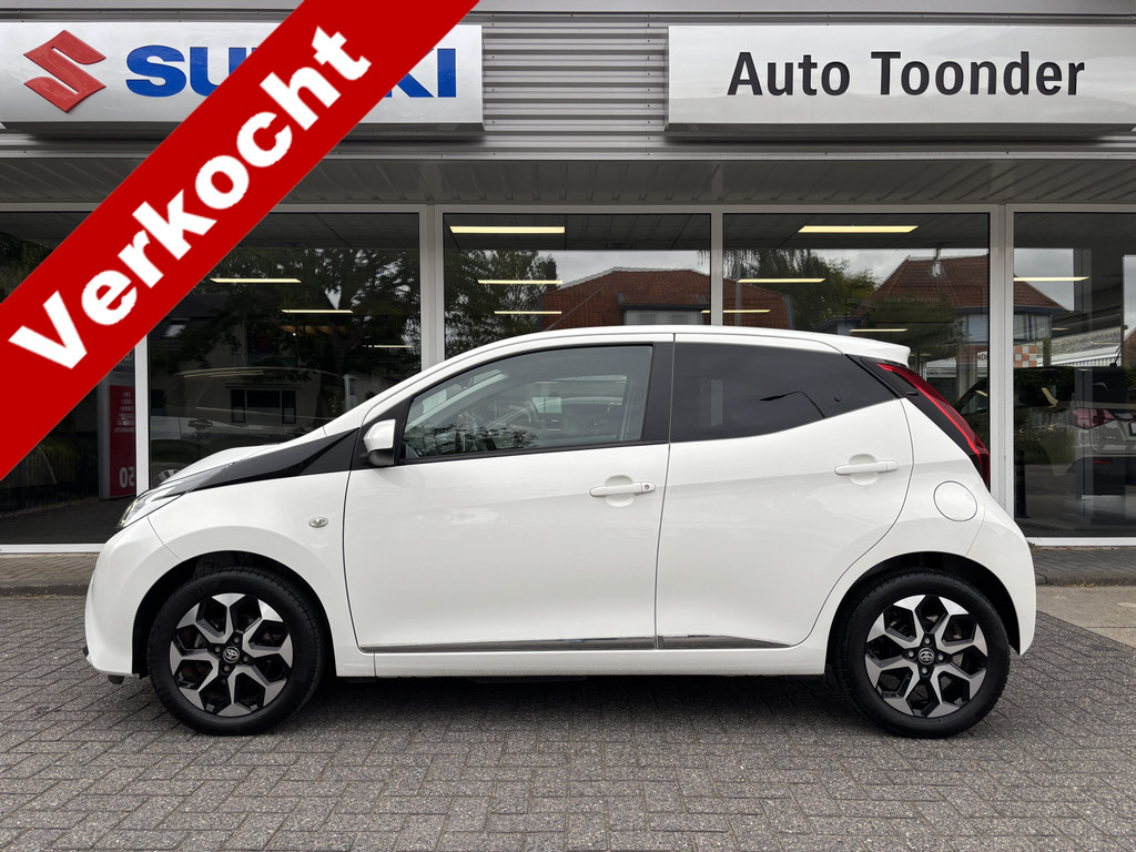 Toyota Aygo 1.0 VVTi X-Joy/Camera/Carplay/Climate-control 54142629-0.jpg | Auto Landegent