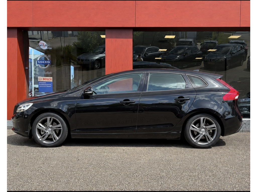 Volvo V40 2.0 T2 Inscription 54247915-0.jpg | Auto Landegent