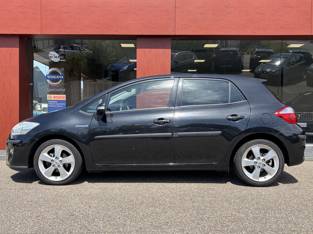 Toyota Auris 1.8 Full Hybrid Dynamic 54838754-0.jpg | Auto Landegent